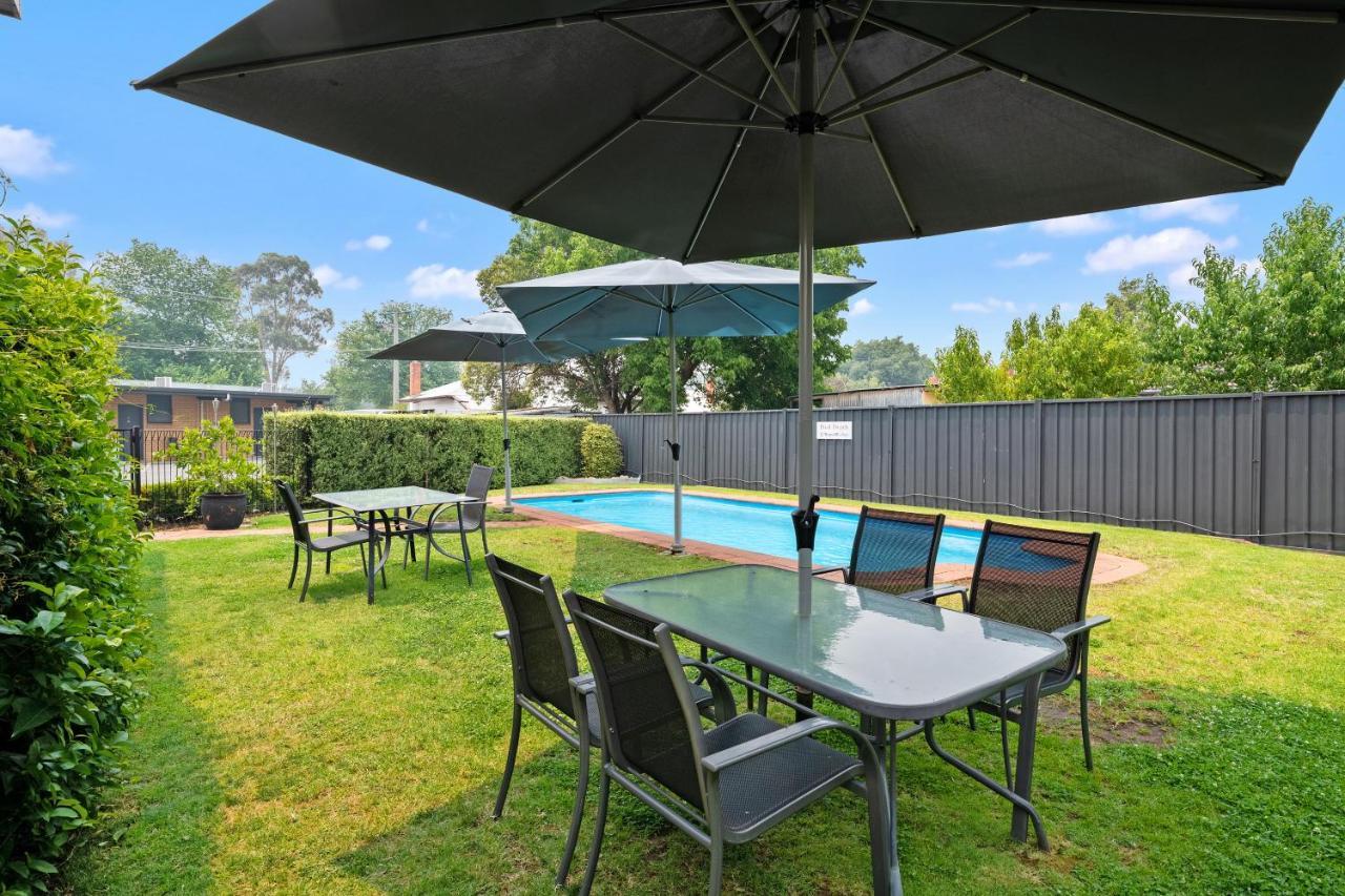 Avondel Motor Inn Benalla Extérieur photo