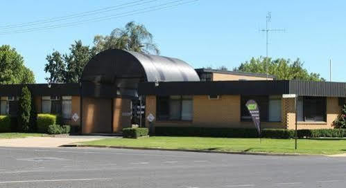 Avondel Motor Inn Benalla Extérieur photo